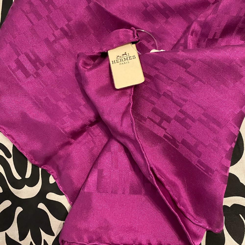 Hermes 16"x16" Tonal Logo Scarf-NWT